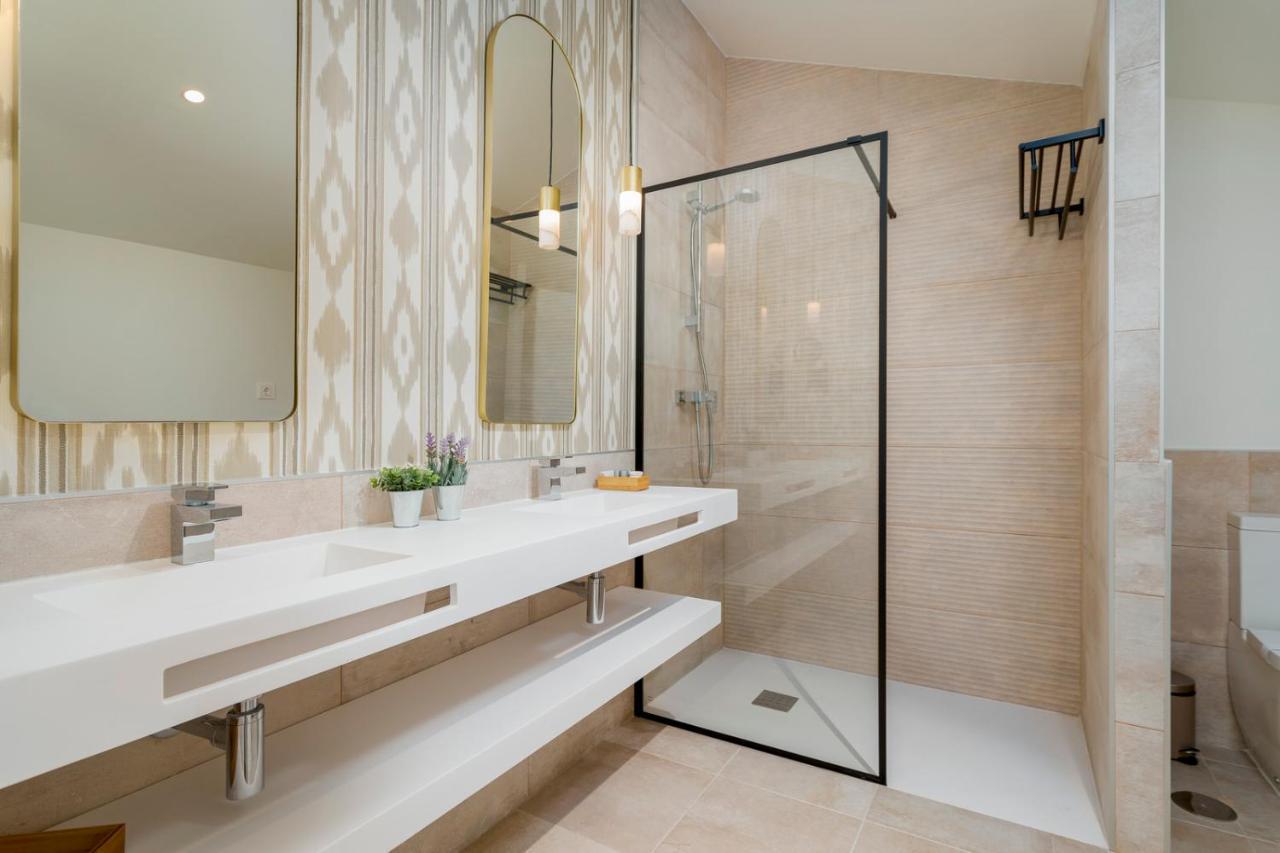 Atico Plaza Del Teatro 3 Habitaciones 马拉加 外观 照片